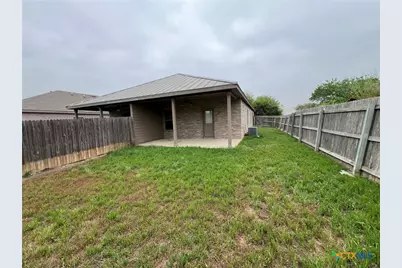 327 Oelkers #B, New Braunfels, TX 78130 - Photo 12