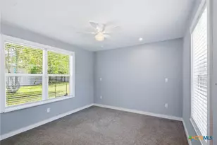 2201 E Colorado St, Victoria, TX 77901 - Photo 10