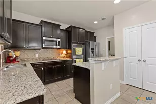1910 Deer Field Way, Harker Heights, TX 76548 - Photo 16