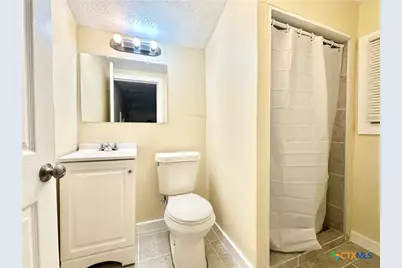 104 E Fowler Avenue, Killeen, TX 76541 - Photo 16