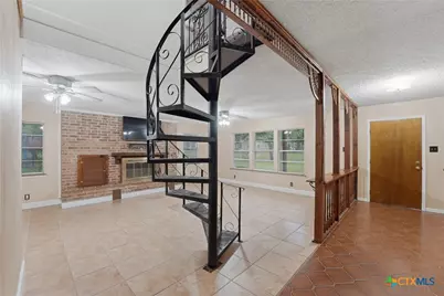8606 State Highway 123, Stockdale, TX 78160 - Photo 28