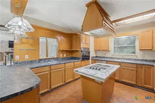 8606 State Hwy 123, Stockdale, TX 78160 - Photo 6