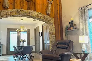693 Garcitas Creek Rd, Inez, TX 77968 - Photo 10