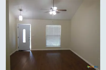 1619 Sunspur Drive, New Braunfels, TX 78130 - Photo 2