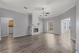 526 Armstrong Dr, Belton, TX 76513 - Photo 4