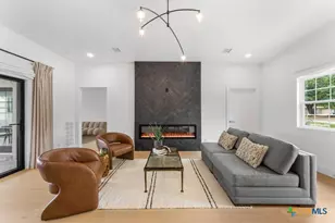 706 Kenilworth Blvd, San Antonio, TX 78209 - Photo 2