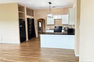 256 Co Rd 481, Gonzales, TX 78629 - Photo 8