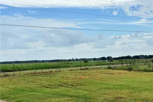 256 Co Rd 481, Gonzales, TX 78629 - Photo 18