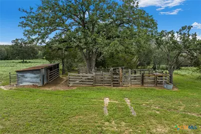 5142 Fm 1386, Harwood, TX 78632 - Photo 24