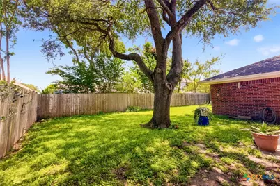 805 Santa Fe, Victoria, TX 77904 - Photo 36