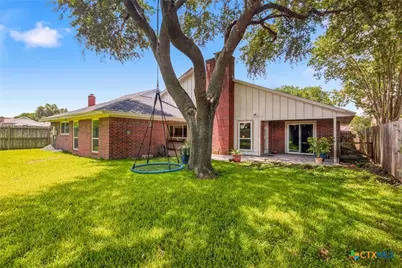 805 Santa Fe, Victoria, TX 77904 - Photo 34