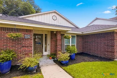 805 Santa Fe, Victoria, TX 77904 - Photo 6