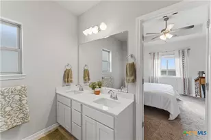 1129 Aurora Grv Bnd, Temple, TX 76502 - Photo 18