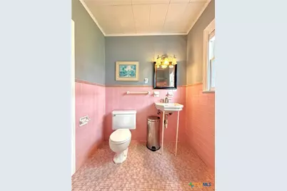 1403 N Bridge Street, Victoria, TX 77901 - Photo 28