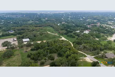 426 Mill Run, New Braunfels, TX 78132 - Photo 6