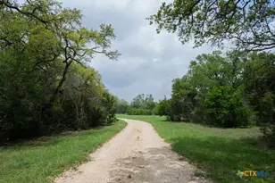 426 Mill Run, New Braunfels, TX 78132 - Photo 18