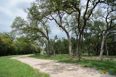 426 Mill Run, New Braunfels, TX 78132 - Photo 20