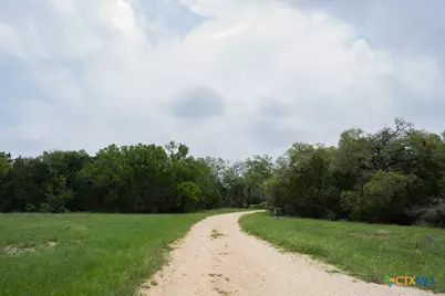 426 Mill Run, New Braunfels, TX 78132 - Photo 16