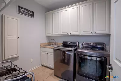 218 West Haven, Victoria, TX 77904 - Photo 14