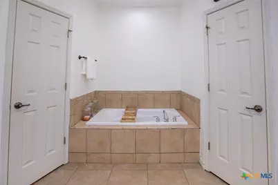 218 West Haven, Victoria, TX 77904 - Photo 20