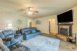 3902 Anvil Range Rd, Killeen, TX 76549 - Photo 2
