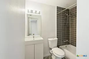 2124 Burton Dr, Austin, TX 78741 - Photo 14