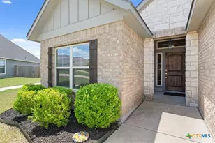 8203 Quiet Hollow Dr, Temple, TX 76502 - Photo 2
