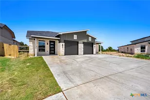 1301 Lone Pine Way, Killeen, TX 76543 - Photo 1