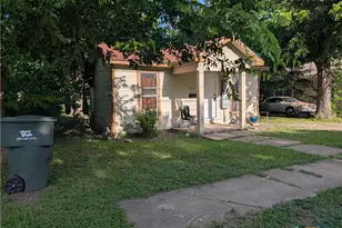 517 N 12th St, Temple, TX 76501 - Photo 2