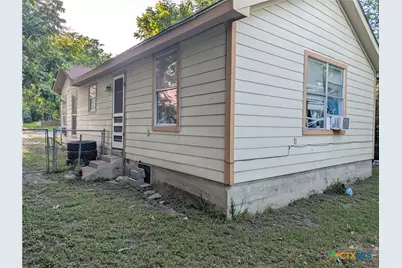 517 N 12th Street, Temple, TX 76501 - Photo 12
