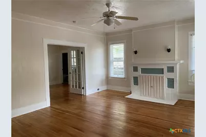 420 W San Antonio Street #A, San Marcos, TX 78666 - Photo 2