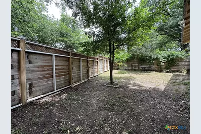 420 W San Antonio Street #A, San Marcos, TX 78666 - Photo 12