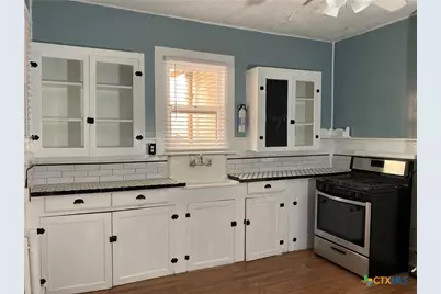 420 W San Antonio Street #A, San Marcos, TX 78666 - Photo 10