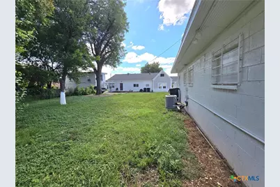 104 W Church Avenue, Killeen, TX 76541 - Photo 38