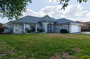 3204 Pebble Dr, Killeen, TX 76542 - Photo 2