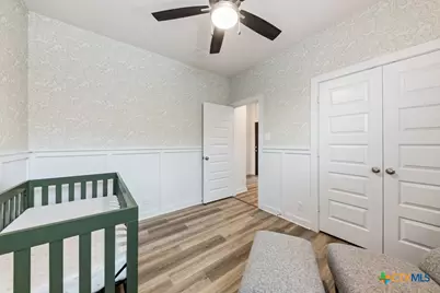 1960 Colonial Avenue, New Braunfels, TX 78130 - Photo 18