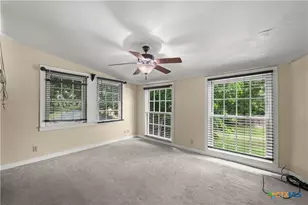 1216 N Penelope St, Belton, TX 76513 - Photo 24