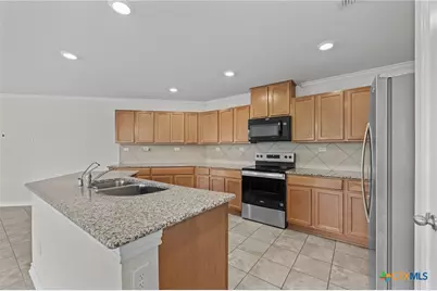 2098 Wind Chime Way, New Braunfels, TX 78130 - Photo 8