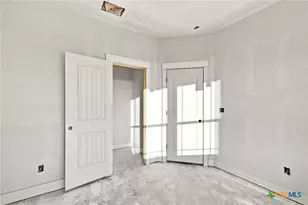 153 Merion Ln, La Vernia, TX 78121 - Photo 12