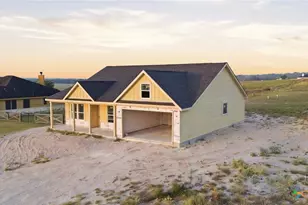 153 Merion Ln, La Vernia, TX 78121 - Photo 34