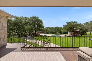 1041 Spanish Trail, New Braunfels, TX 78132 - Photo 36