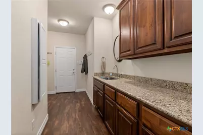 1041 Spanish Trail, New Braunfels, TX 78132 - Photo 34
