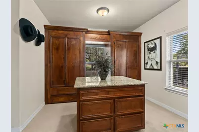 1041 Spanish Trail, New Braunfels, TX 78132 - Photo 28