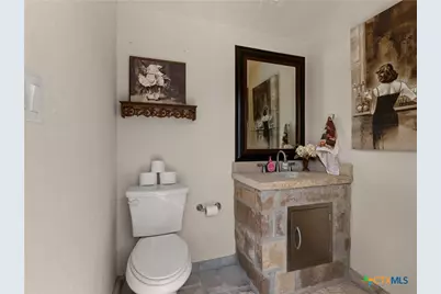 1041 Spanish Trail, New Braunfels, TX 78132 - Photo 38