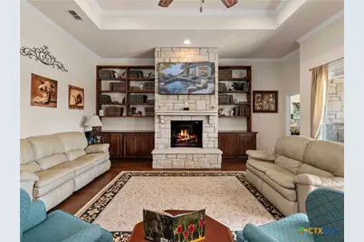 1041 Spanish Trail, New Braunfels, TX 78132 - Photo 10