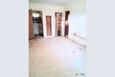1702 Woodlawn Street, Victoria, TX 77901 - Photo 10