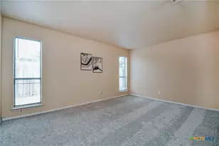 408 Waterford Dr, Victoria, TX 77901 - Photo 16