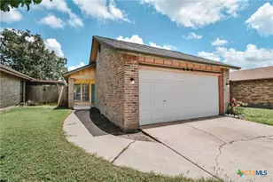 408 Waterford Dr, Victoria, TX 77901 - Photo 1