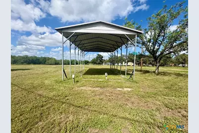149 Pebble Drive, Victoria, TX 77905 - Photo 2