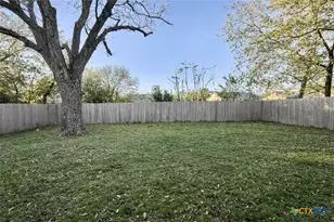 1411 N 10th St, Killeen, TX 76541 - Photo 18